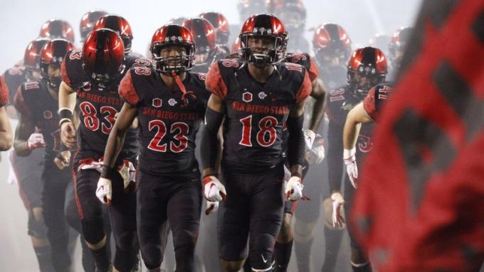 San Diego State Aztecs vs. Fresno State Bulldogs at Viejas Arena