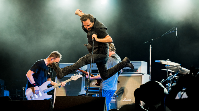 Pearl Jam at Viejas Arena