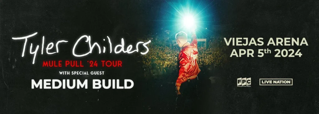 Tyler Childers & Medium Build at Viejas Arena At Aztec Bowl